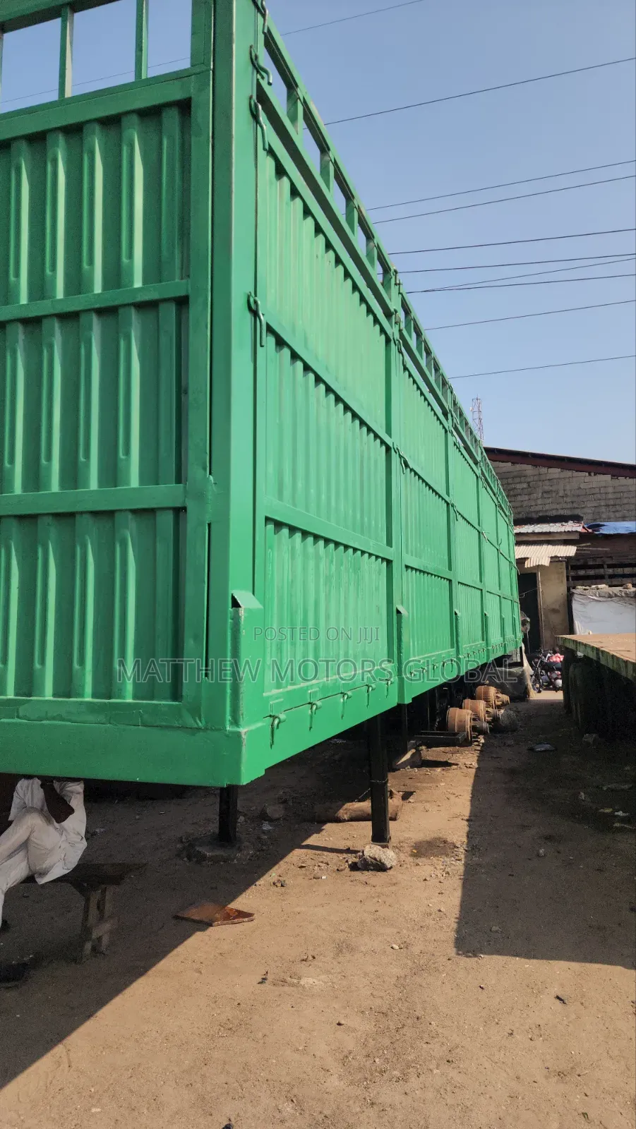 Newly Fabricated Trailer Bucket 40 Feet
