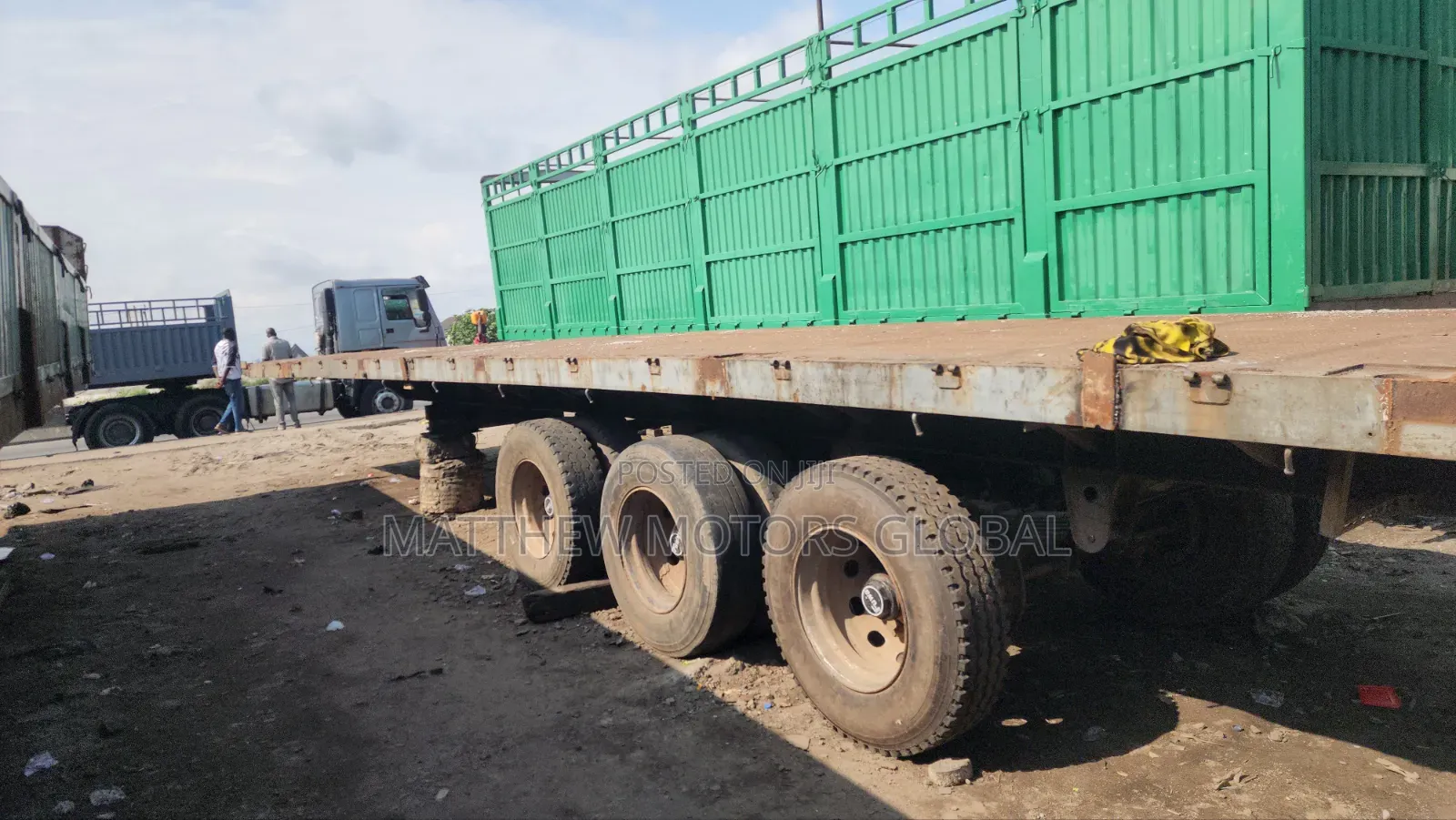 Heavy Duty Trailer Body 12 Tyres