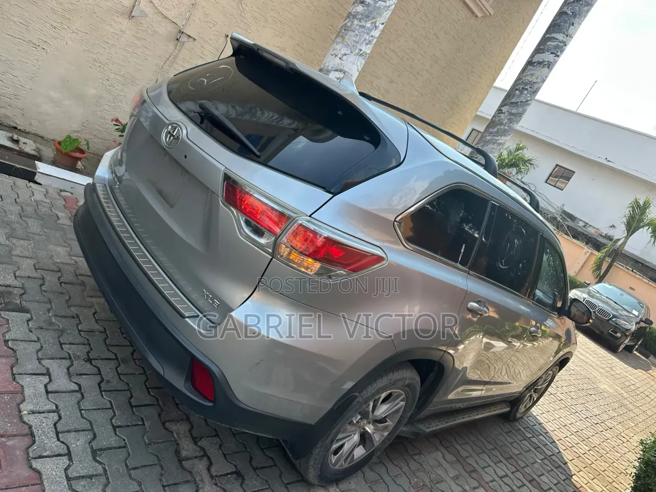 Toyota Highlander XLE 4dr SUV (3.5L 6cyl 6A) 2015 Silver