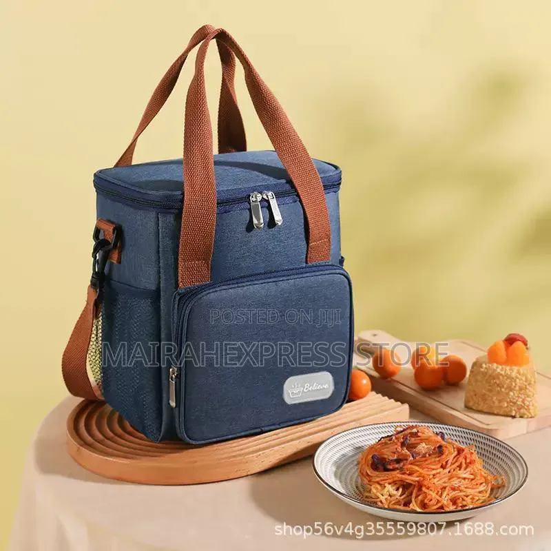 Believe Aluminum Foil-Lined Long Insulated Picnic Lunch Box/Bag.