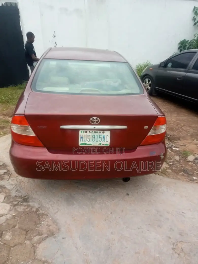 Toyota Camry 2004 Pink