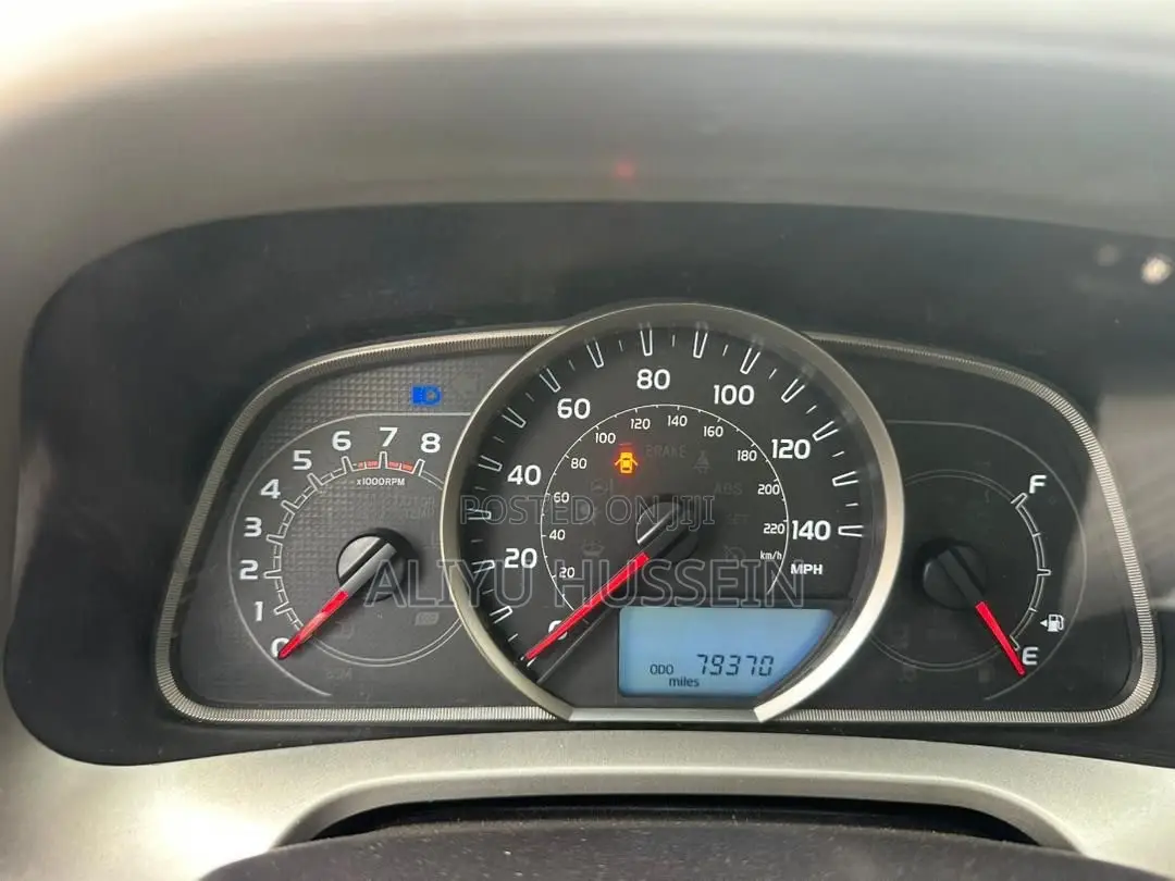 Toyota RAV4 2015 Silver