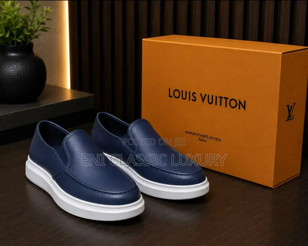Top Notch Luxury Men's Sneaker Shoes Louis Vuitton Best Quality