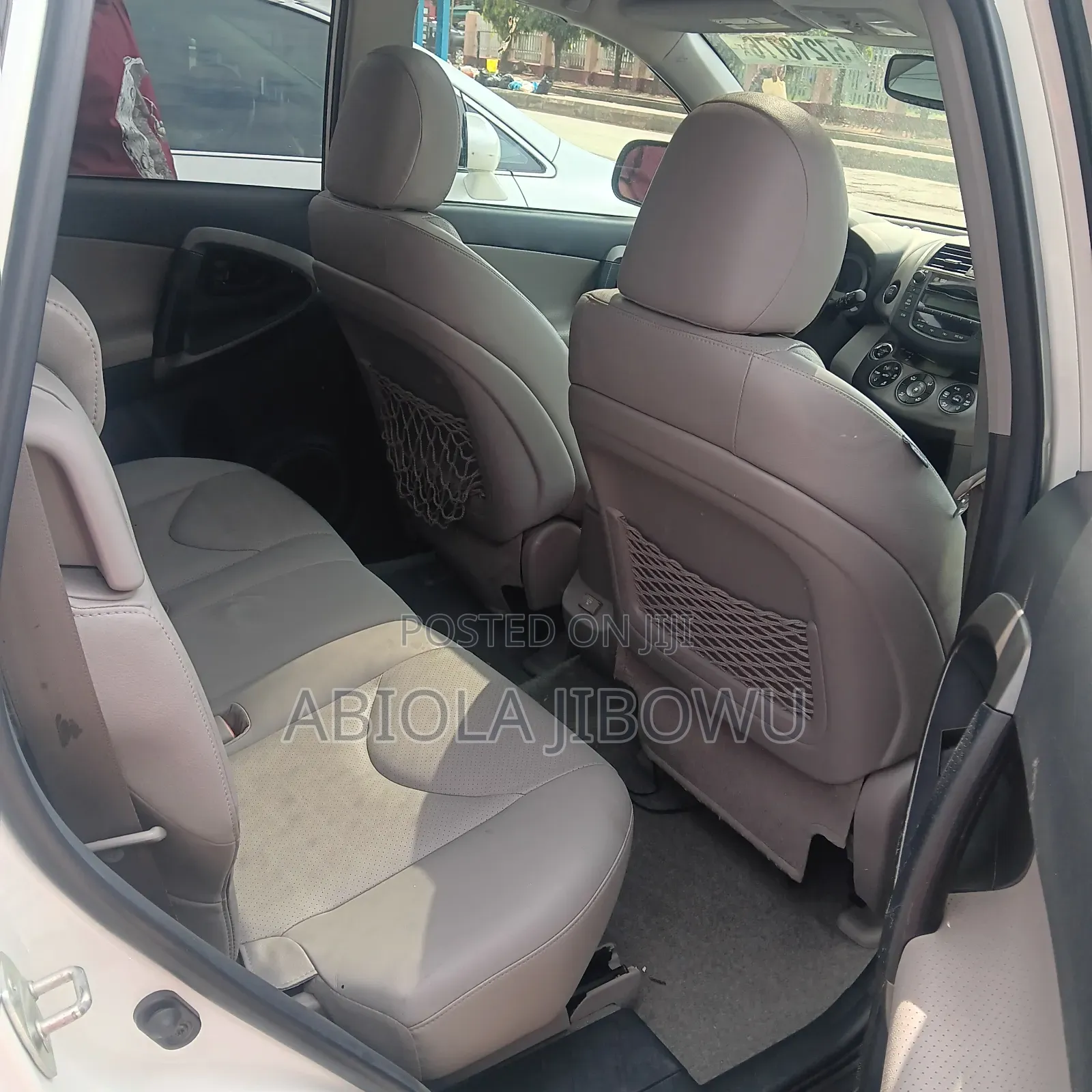 Toyota RAV4 3.5 Limited 2010 White