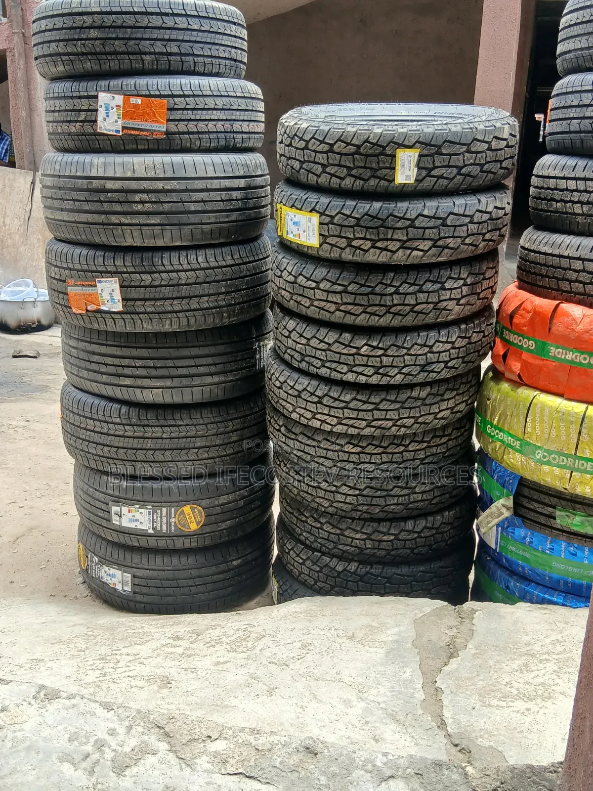 Tire 235/45r20 100w