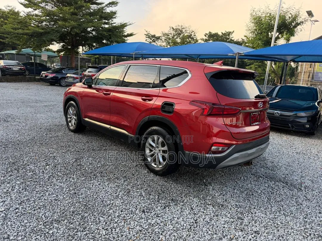Hyundai Santa Fe 2019 Red