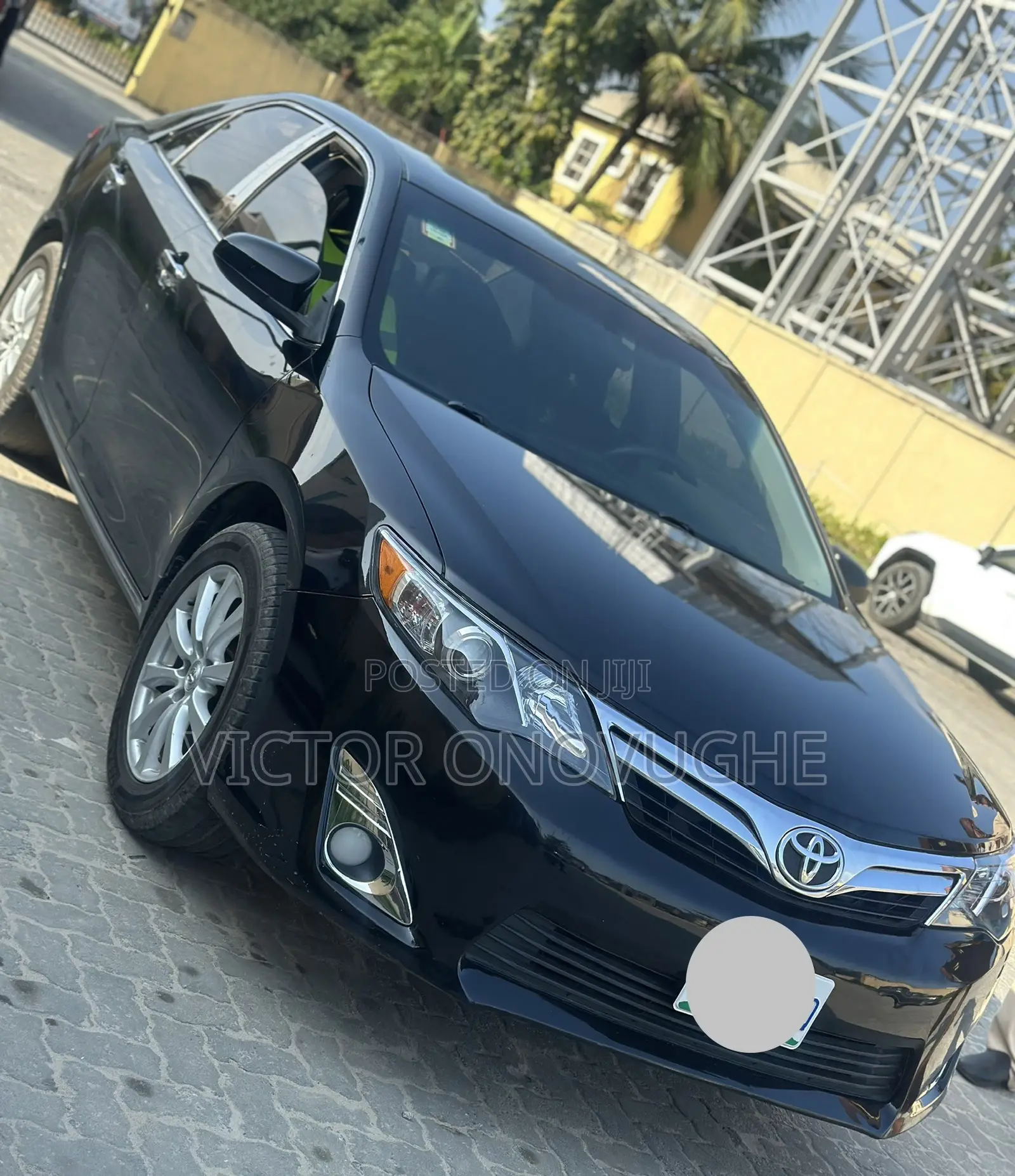 Toyota Camry LE 4dr Sedan (2.5L 4cyl 6A) 2014 Black