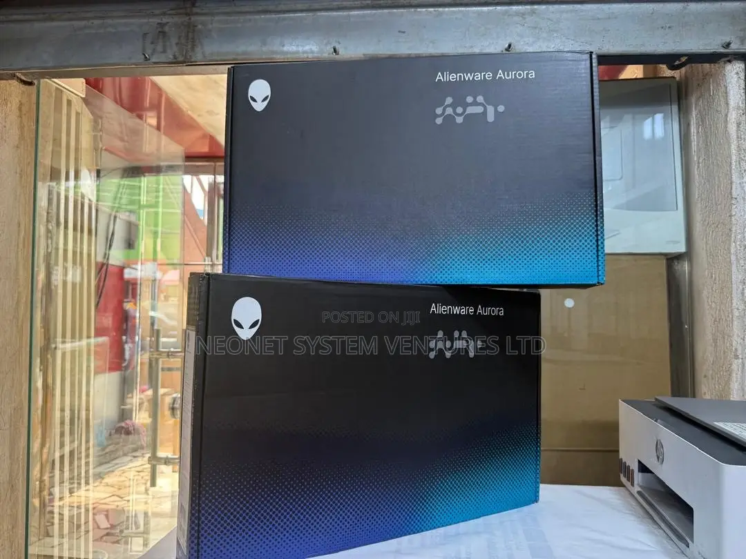 New Laptop Dell 16GB Intel Core Ultra 9 SSD 1T