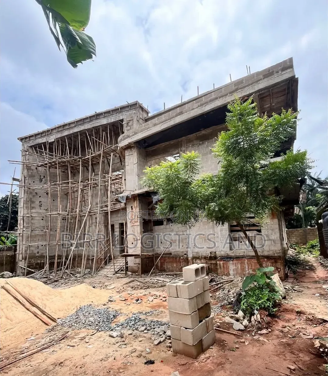 Reliable Roofing and Decking Carpenter in Lagos