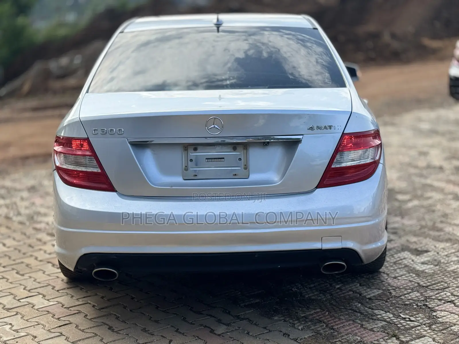 Mercedes-Benz C300 Luxury 4Matic Sedan AWD (3.0L 6cyl 7A) 2011 Silver