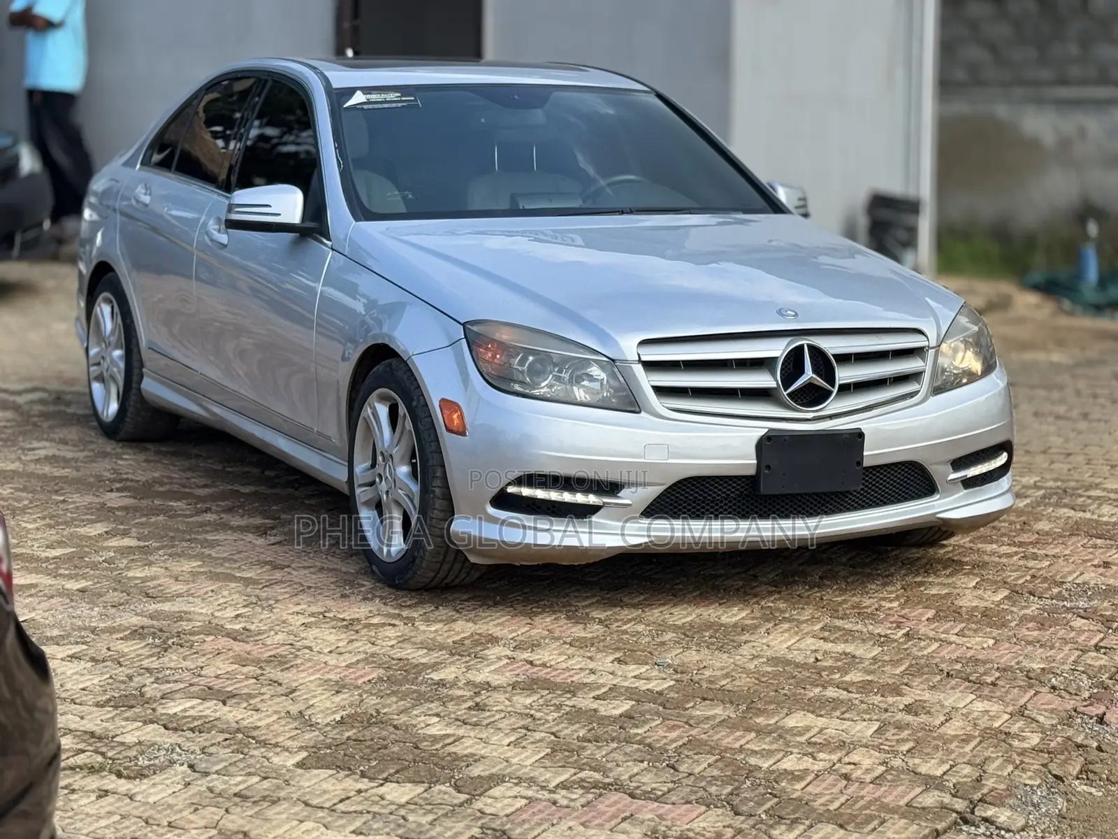 Mercedes-Benz C300 Luxury 4Matic Sedan AWD (3.0L 6cyl 7A) 2011 Silver
