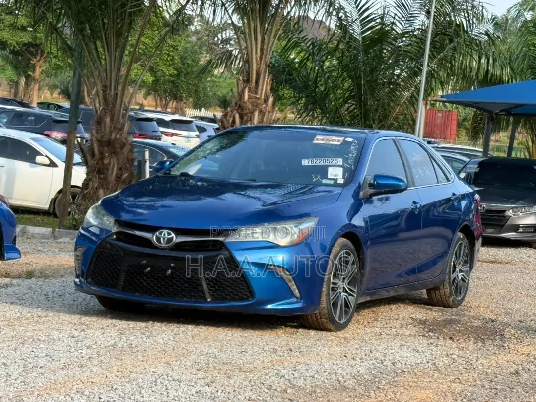Toyota Camry SE w/Special Edition Pkg (2.5L 4cyl 6A) 2016 Blue