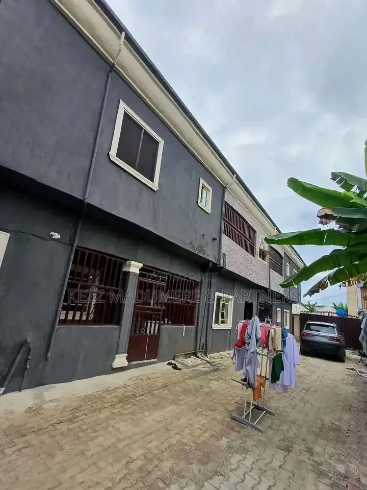 6bdrm Block of Flats in Aker Road, Iwofe,, New Layout for sale