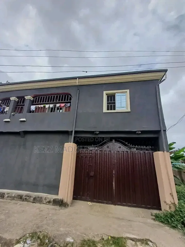 6bdrm Block of Flats in Aker Road, Iwofe,, New Layout for sale