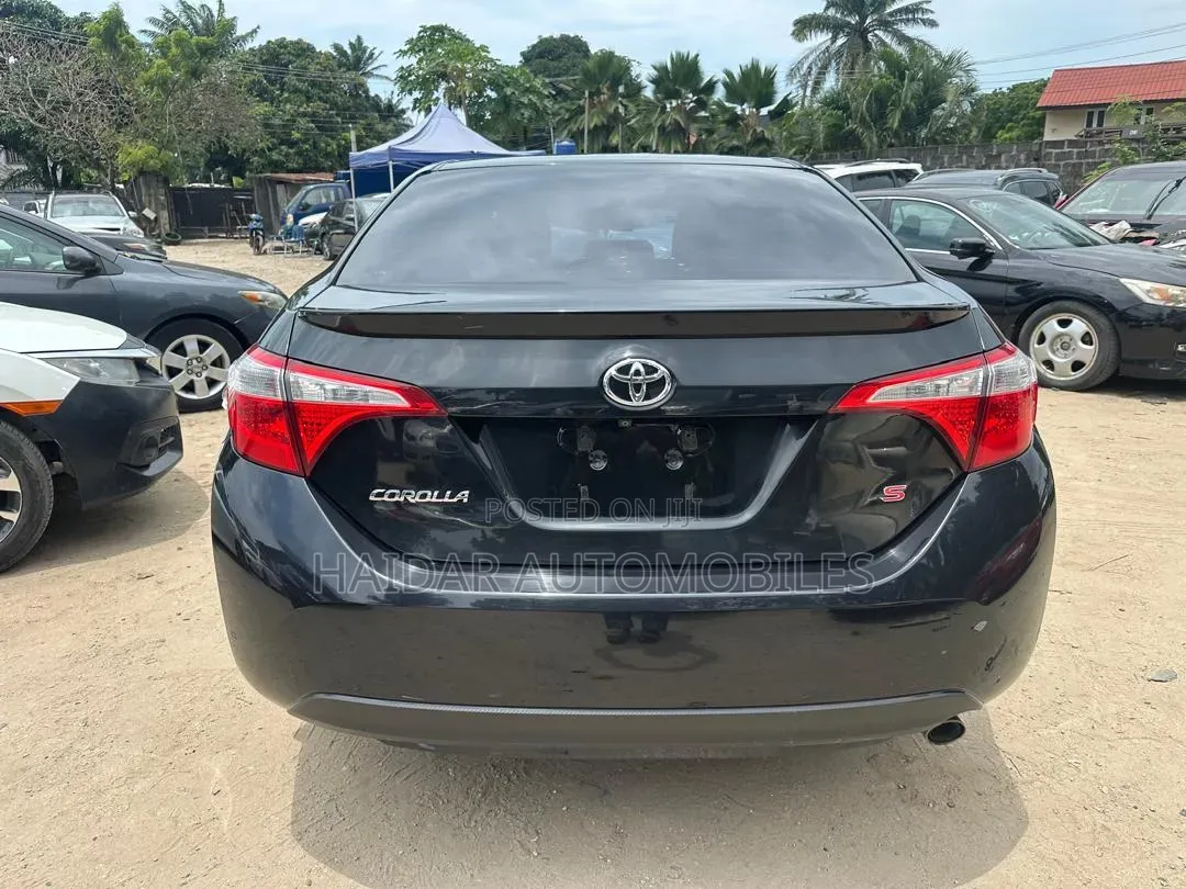 Toyota Corolla S 4dr Sedan (1.8L 4cyl CVT) 2015 Black