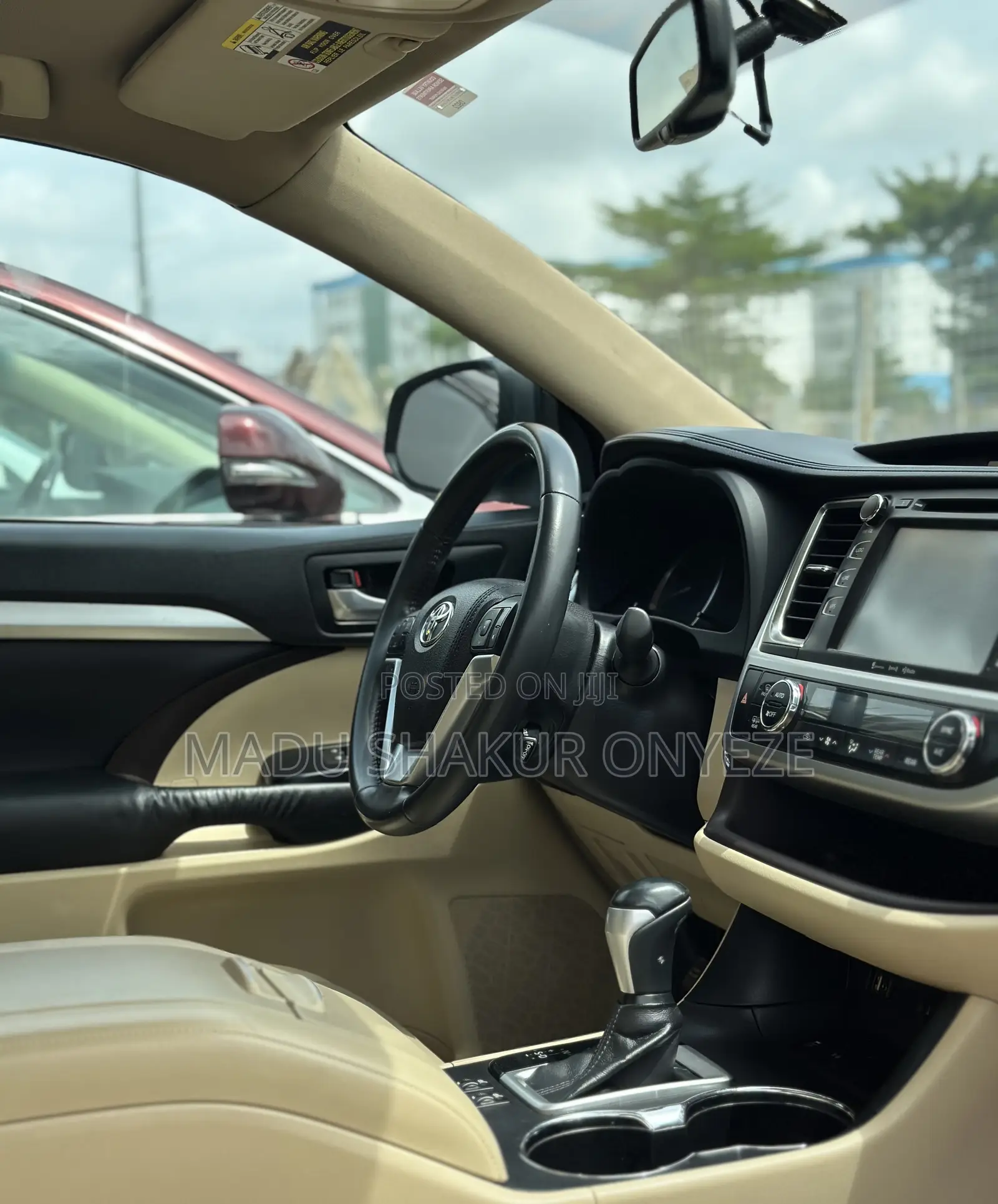 Toyota Highlander XLE V6 4x2 (3.5L 6cyl 6A) 2016 Red