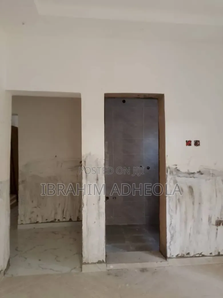 2bdrm Apartment in Ikotun Arida for rent