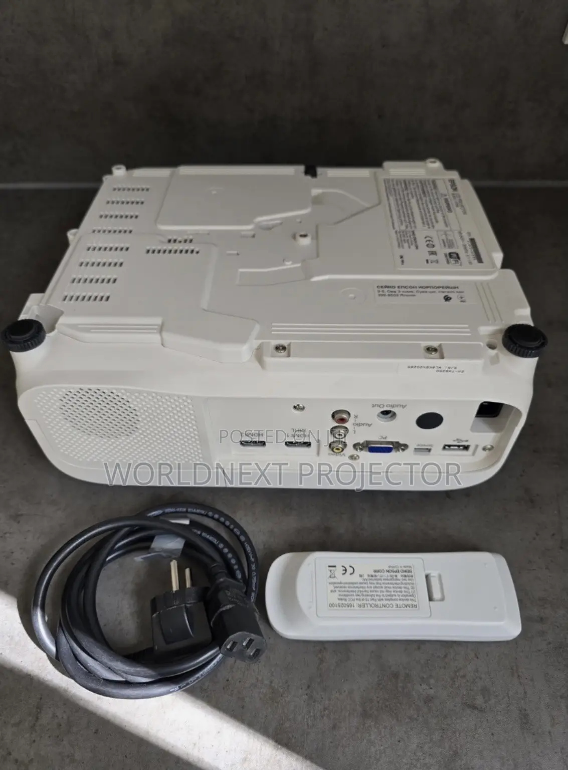 Epson Full HD Wireless Home Cinema Projector