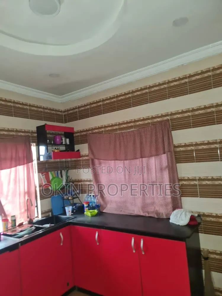 Furnished 3bdrm Bungalow in Osogbo for sale