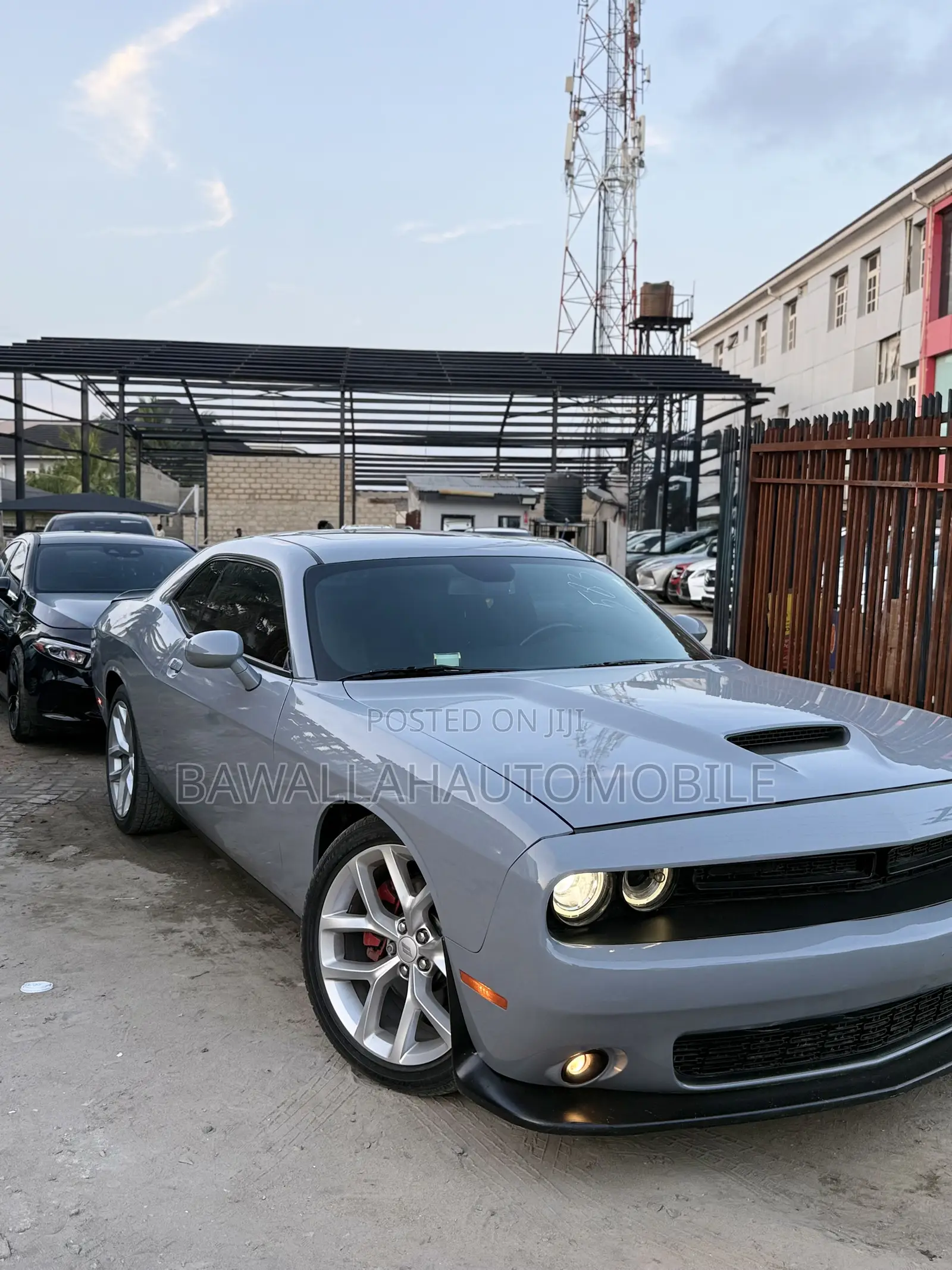 Dodge Challenger 2023