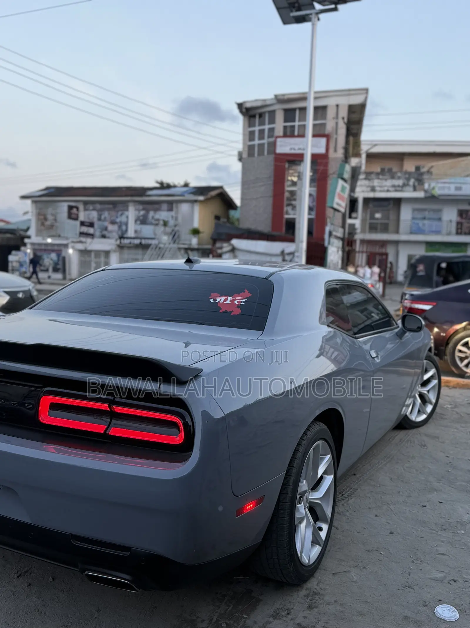 Dodge Challenger 2023