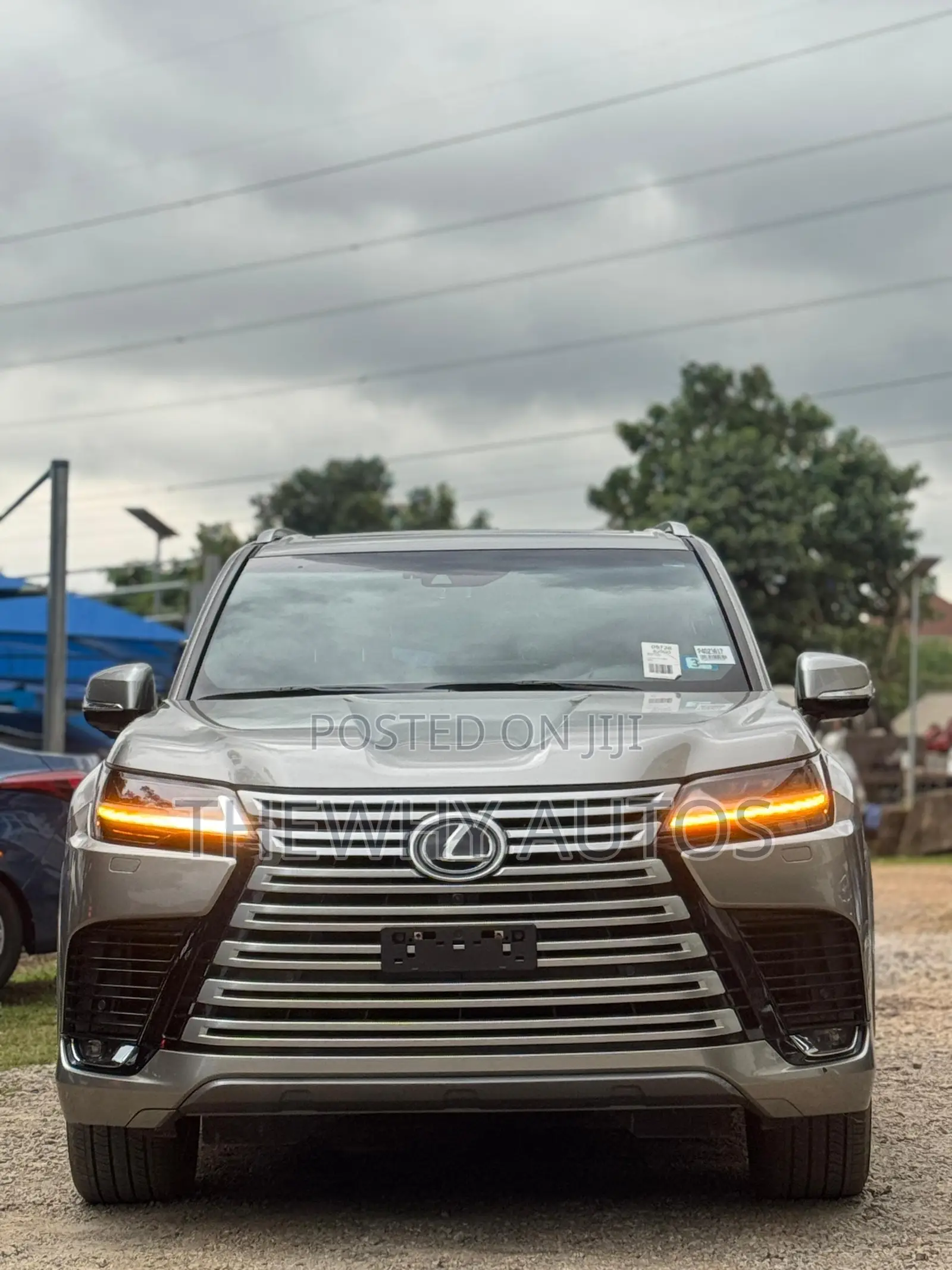 Lexus LX 600 2023 Gray