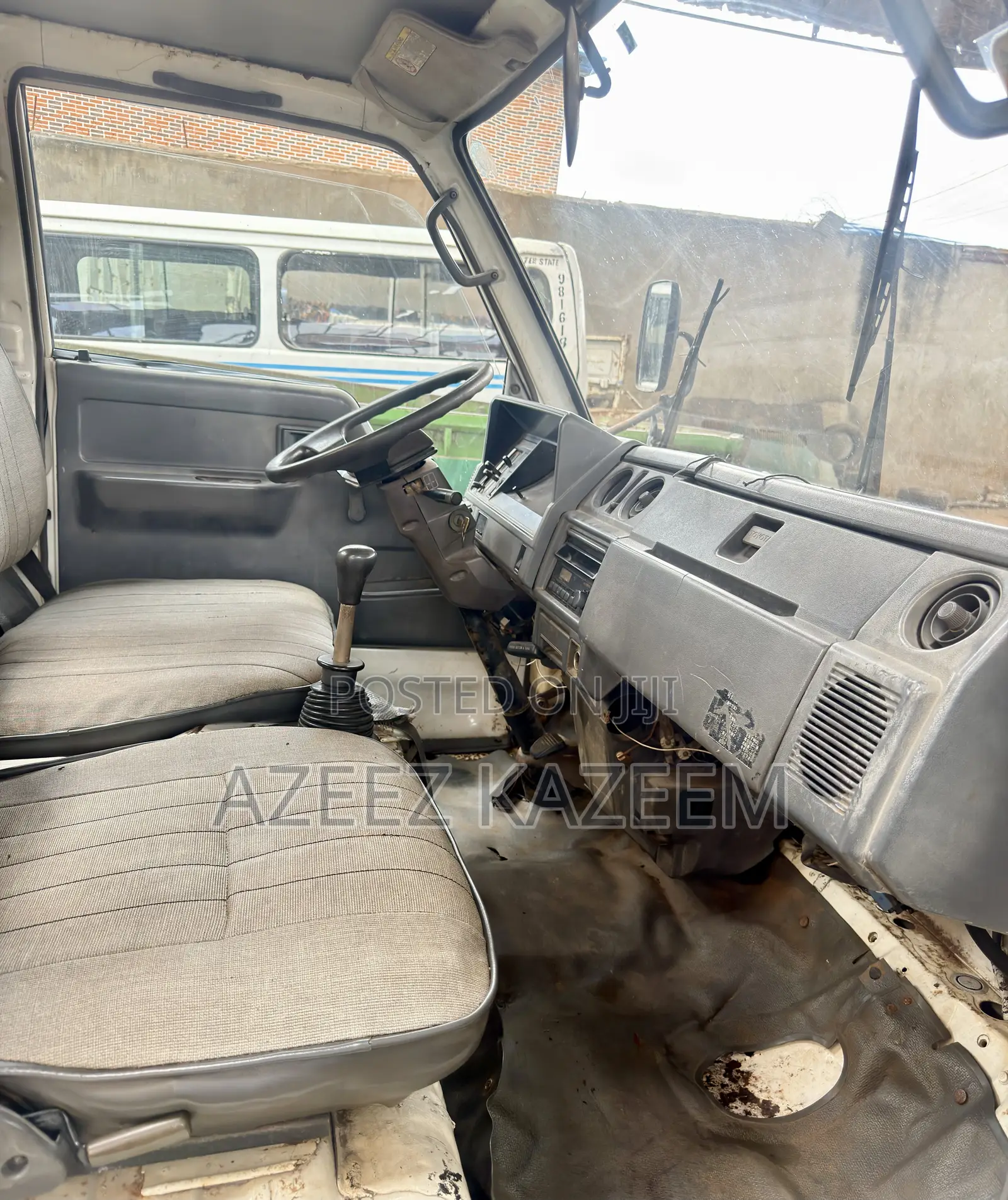 Toyota Dyna 150 Registered 3Y Petrol Engine.