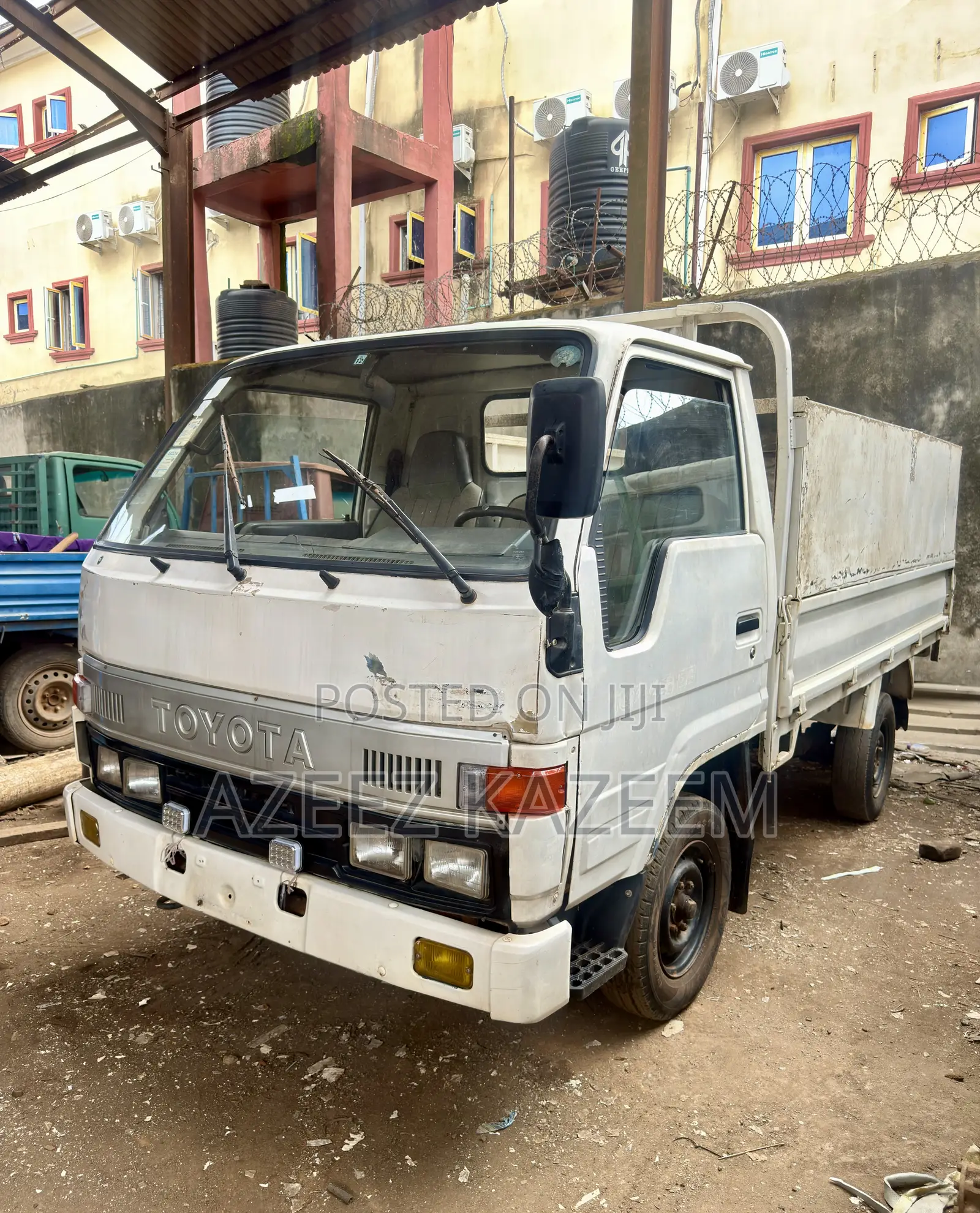 Toyota Dyna 150 Registered 3Y Petrol Engine.
