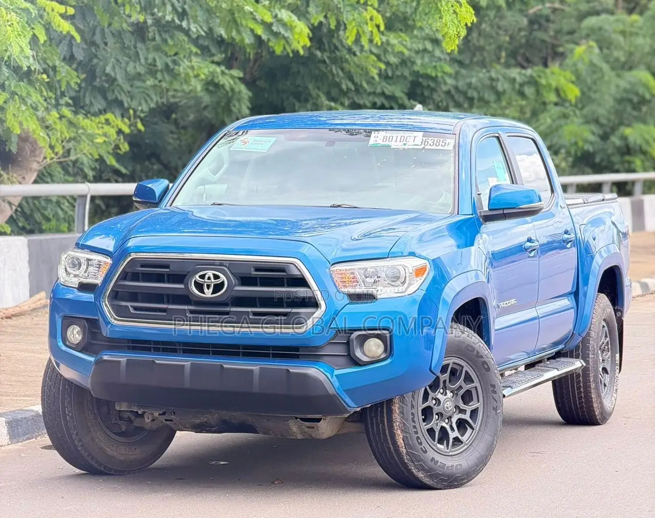 Toyota Tacoma Limited 2017 Blue