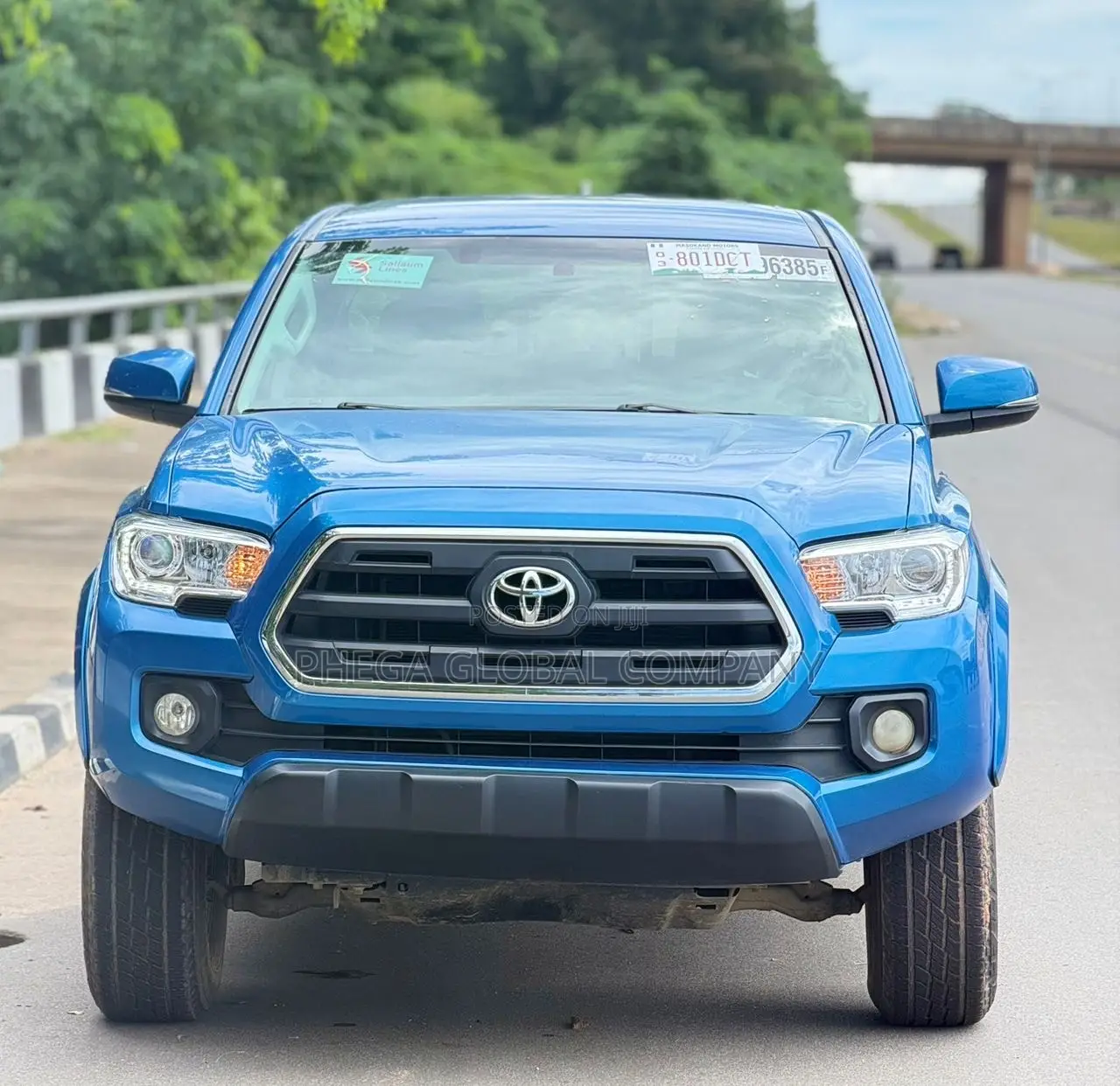 Toyota Tacoma Limited 2017 Blue
