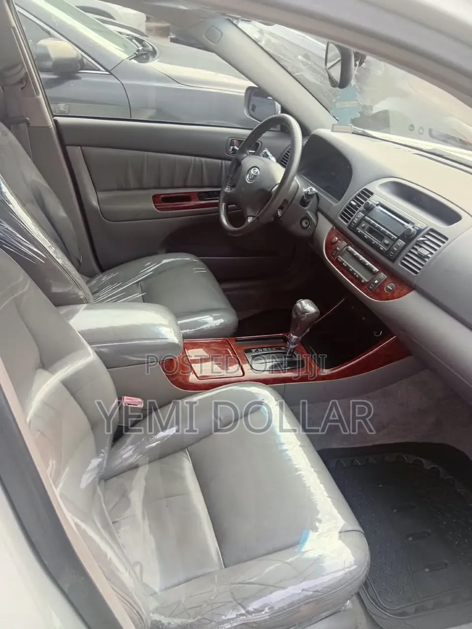Toyota Camry XLE 4dr Sedan (2.4L 4cyl 4A) 2003 Silver