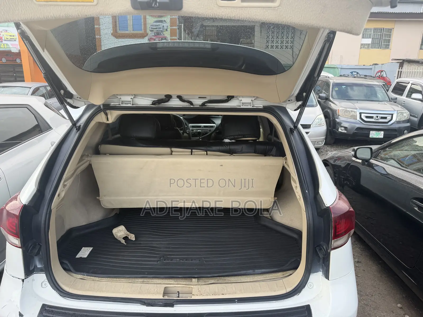 Lexus RX 350 FWD 2012 White