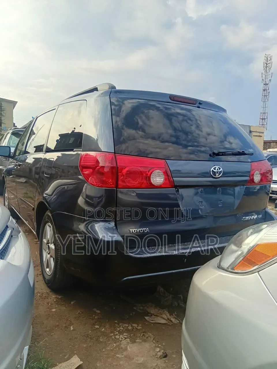 Toyota Sienna LE 4WD 2007 Gray