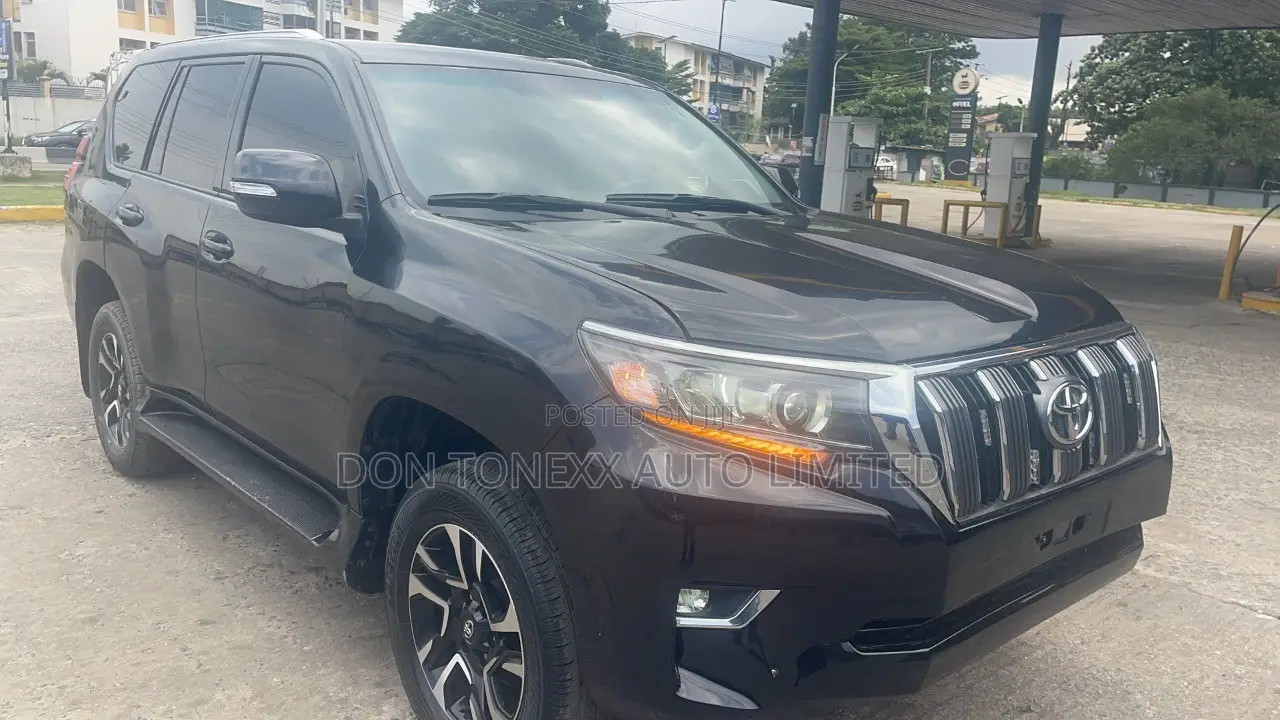 Toyota Land Cruiser Prado 2.7 i 2012 Black