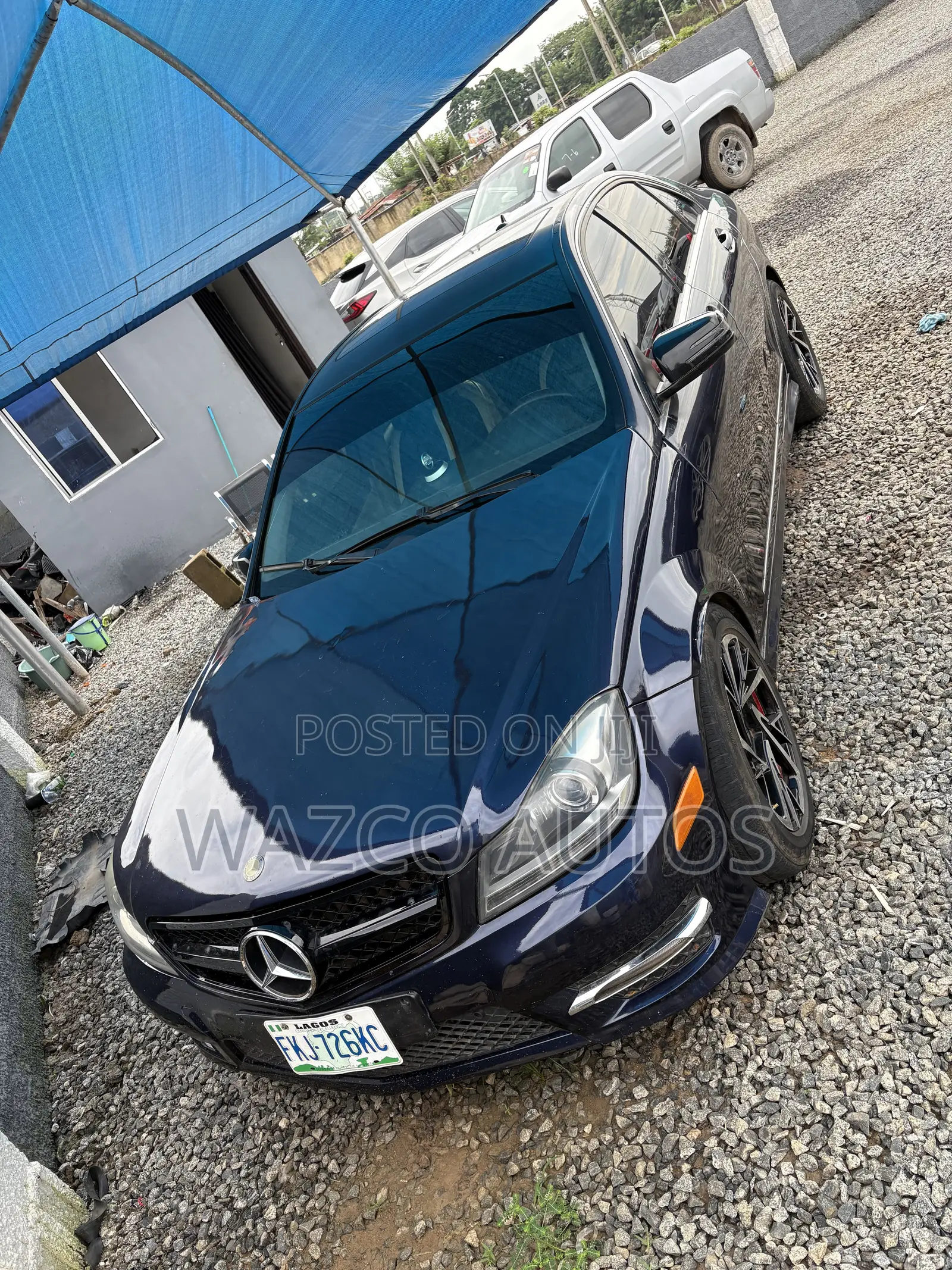 Mercedes-Benz C350 2013 Blue