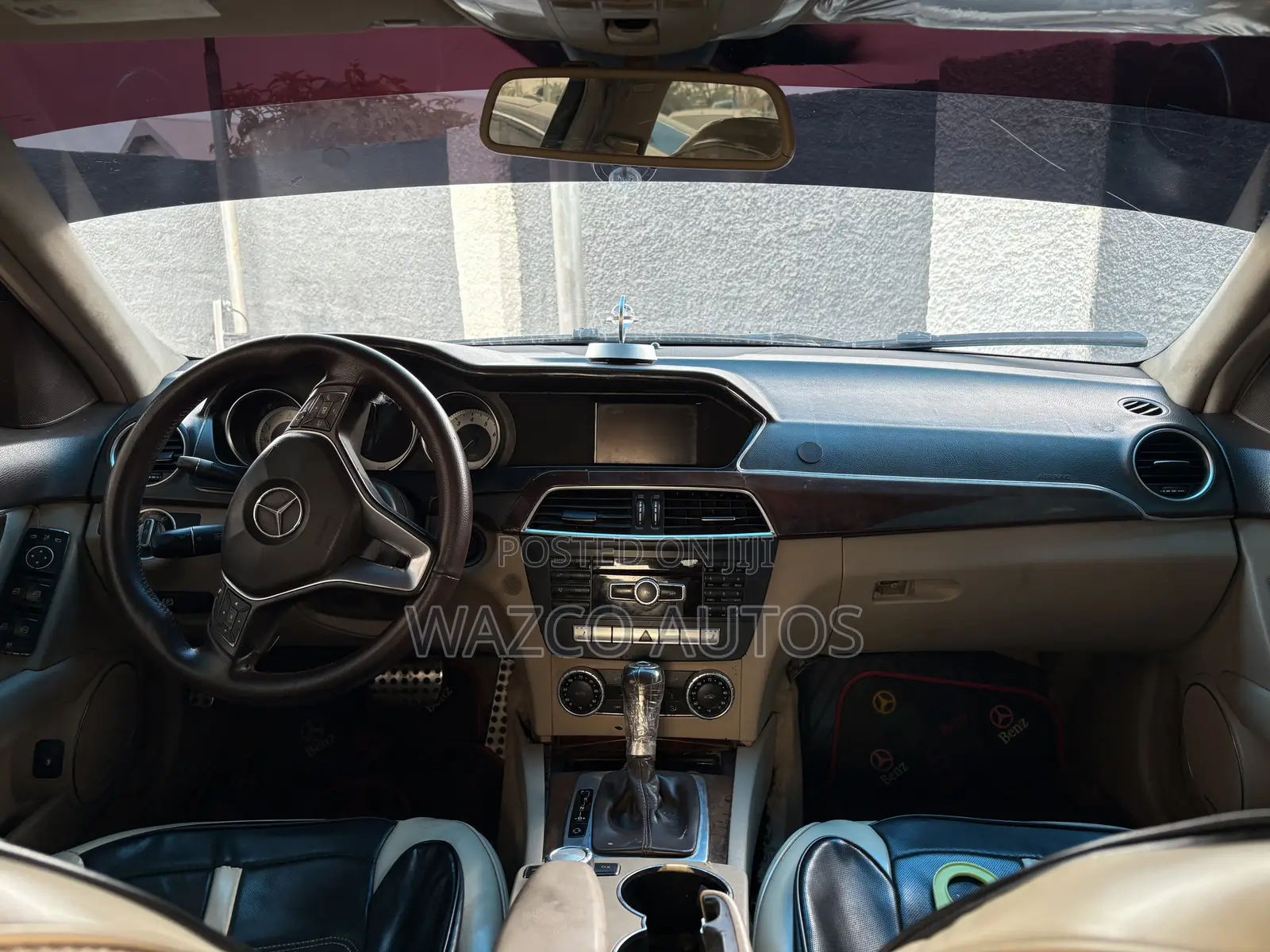 Mercedes-Benz C350 2013 Blue