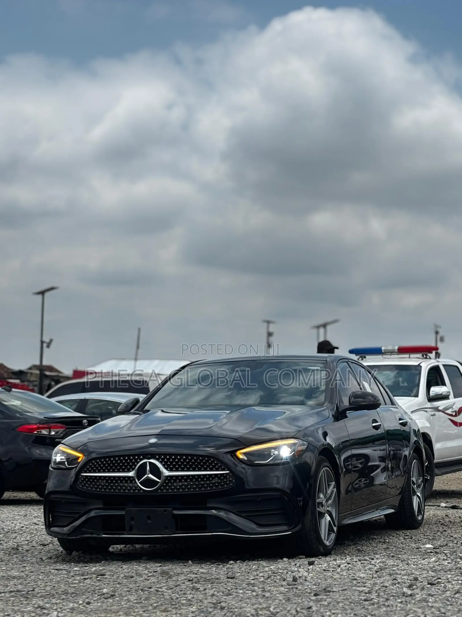 Mercedes-Benz C300 2024 Black