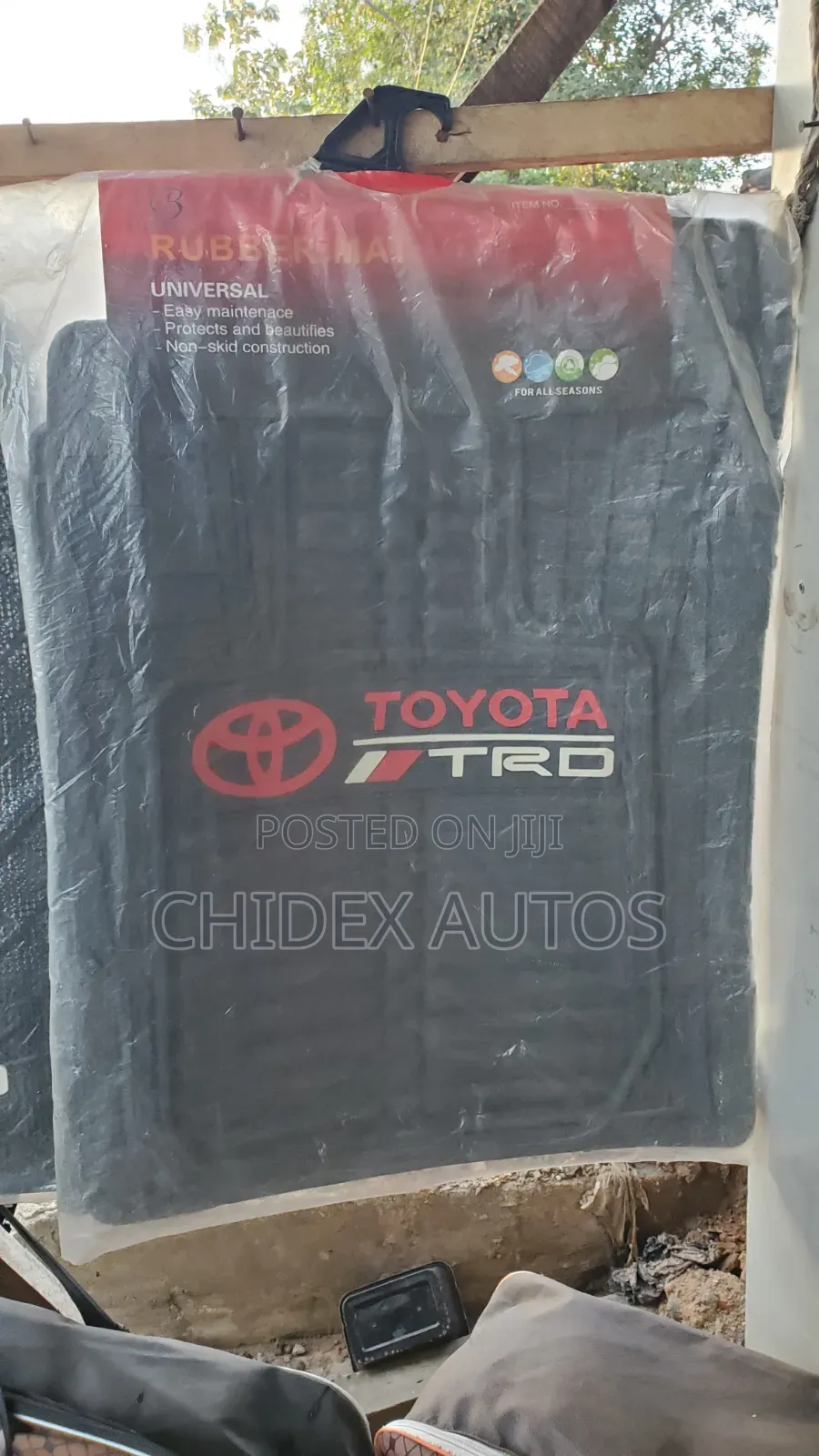 Rubber Foot Mat for Toyota "