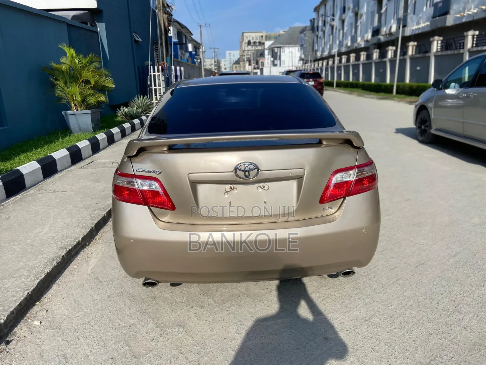Toyota Camry XLE V6 4dr Sedan (3.5L 6cyl 6AM) 2008 Gold