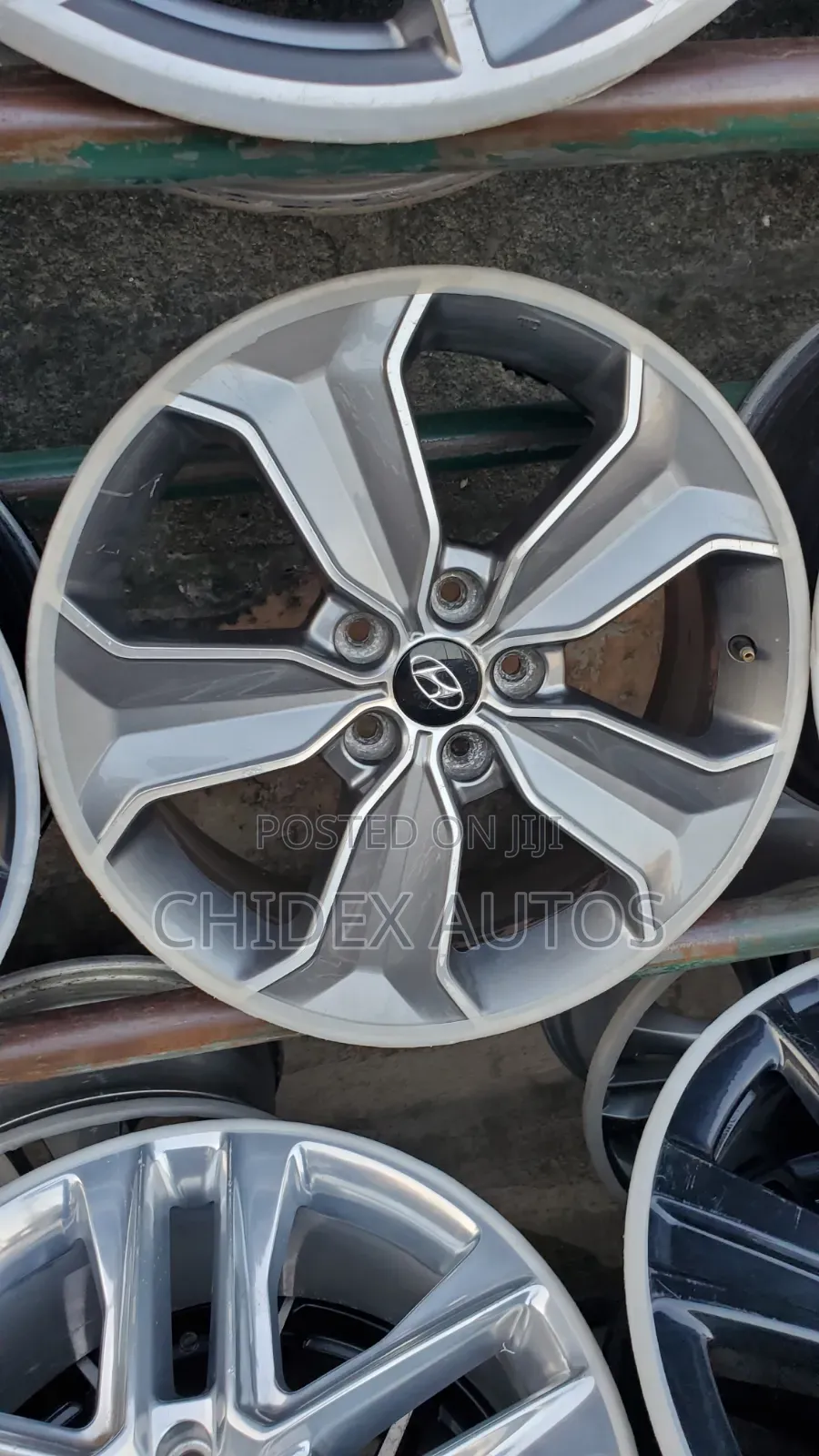 18 INCH RIM FOR Hyundai #