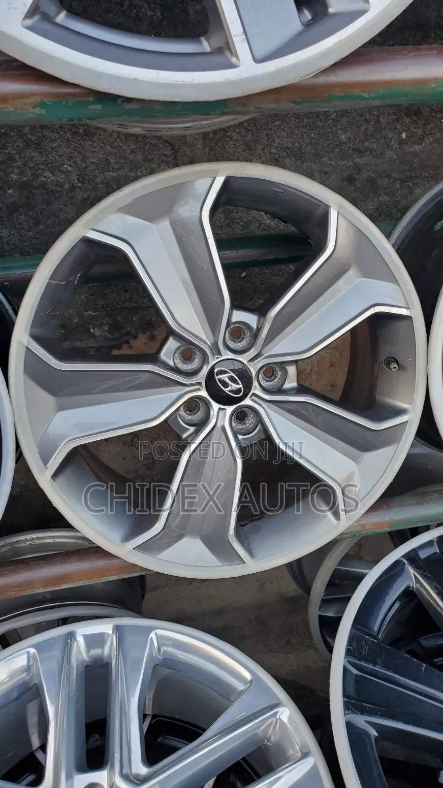 18 INCH RIM FOR Hyundai #