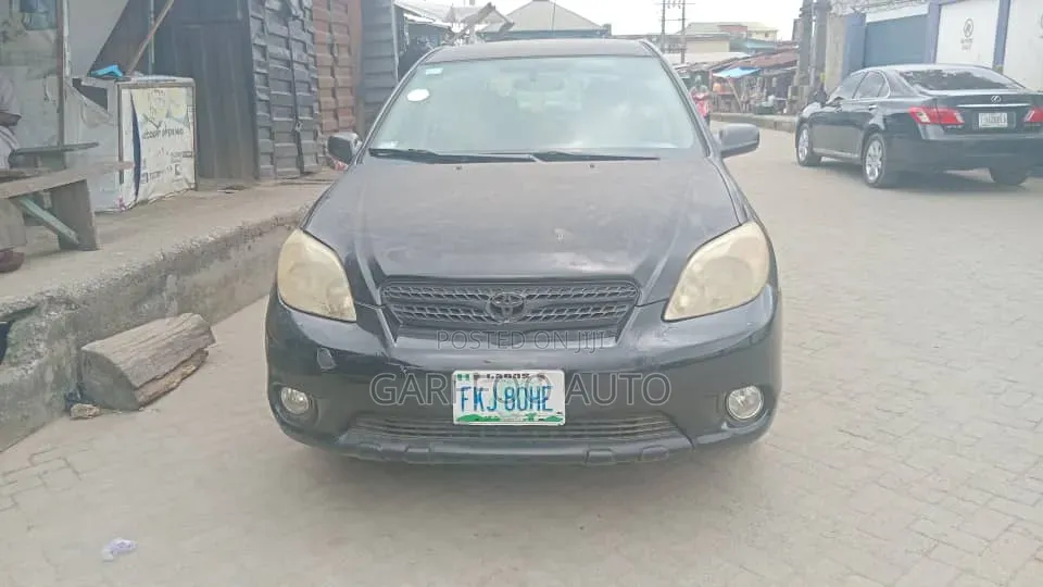 Toyota Matrix 2007 Gray