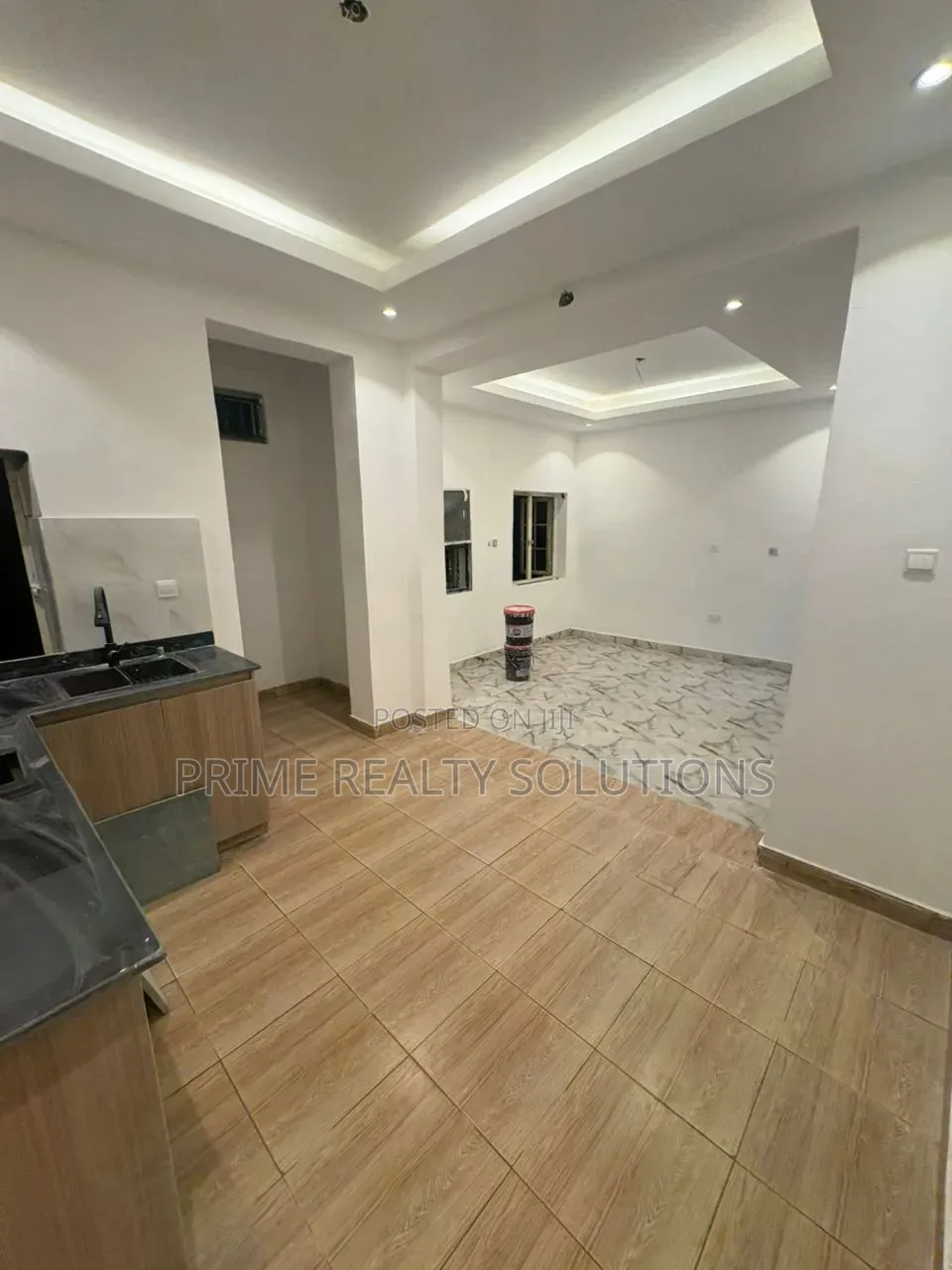 Mini Flat in Lekki Phase 1 for rent