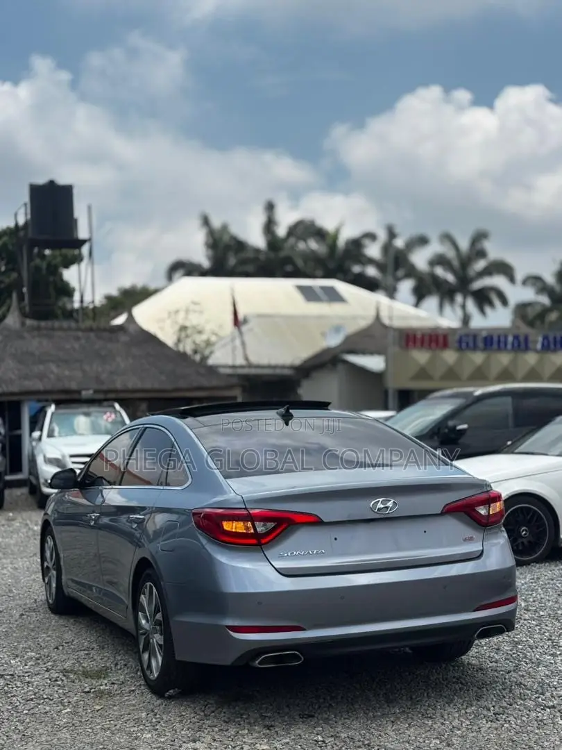 Hyundai Sonata Limited 2.0T Seban (2.0L 4cyl 6A) 2016 Teal