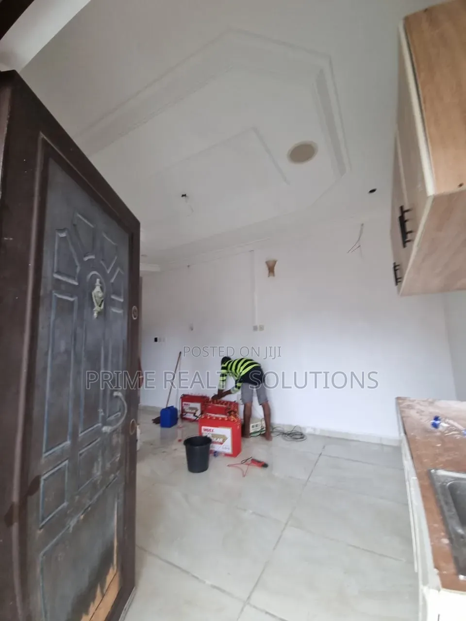 Mini Flat in Lekki Phase 1 for rent