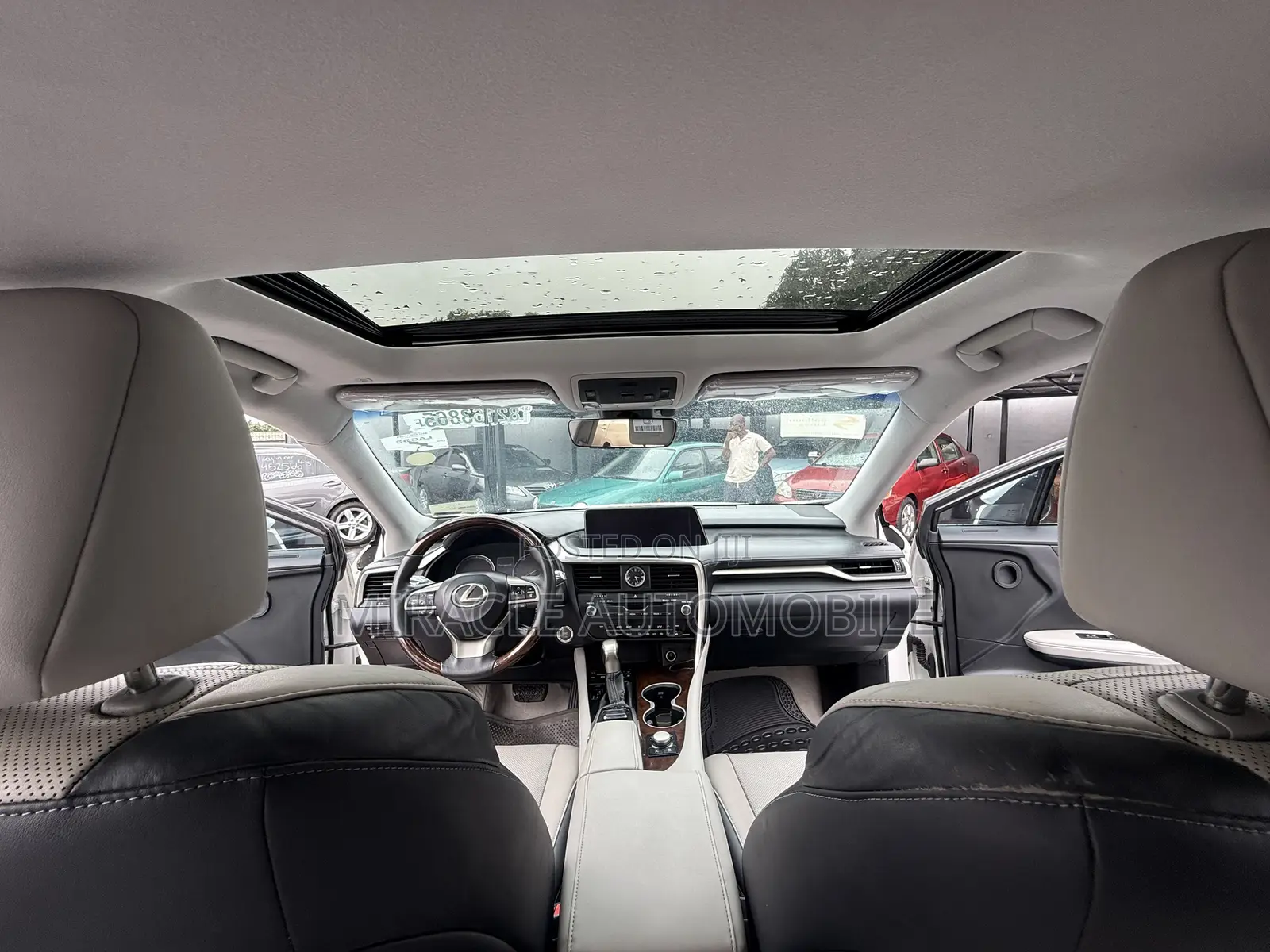 Lexus RX 350 FWD 2017 White