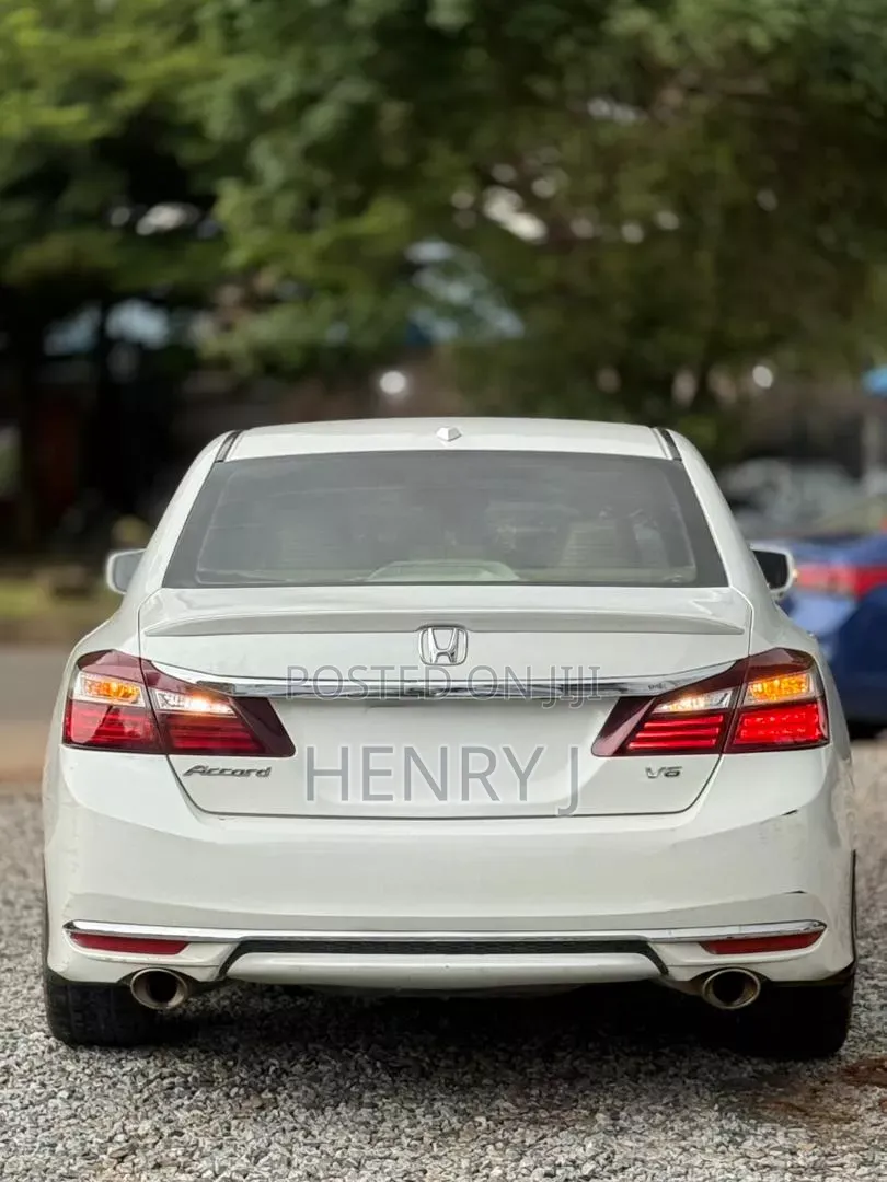 Honda Accord EX 4dr Sedan FWD (2.4L 4cyl 2A) 2013 White
