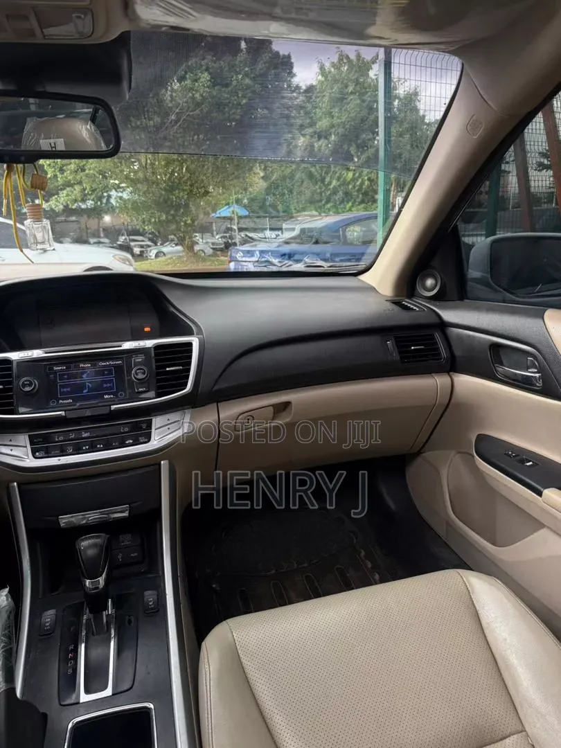 Honda Accord EX 4dr Sedan FWD (2.4L 4cyl 2A) 2013 White