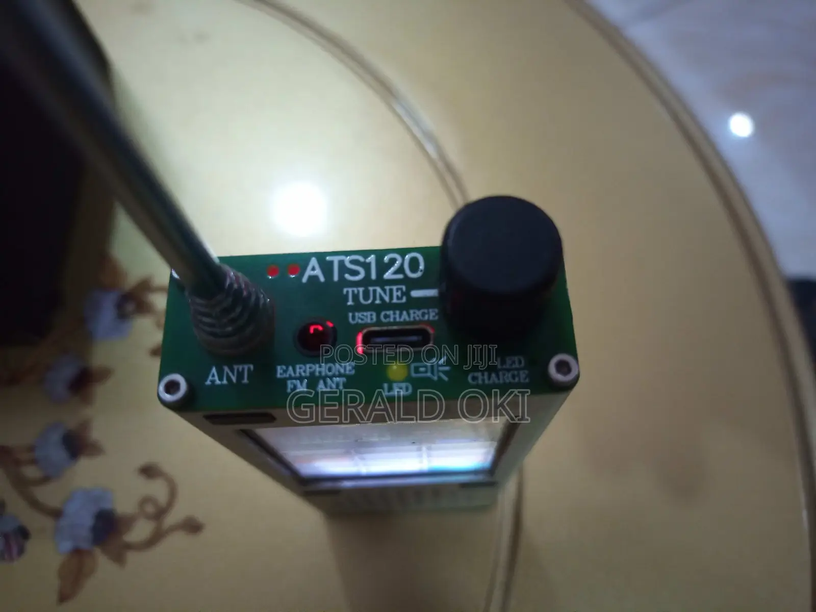ATS-120 Is a Compact, All-Band DSP Radio Receiver