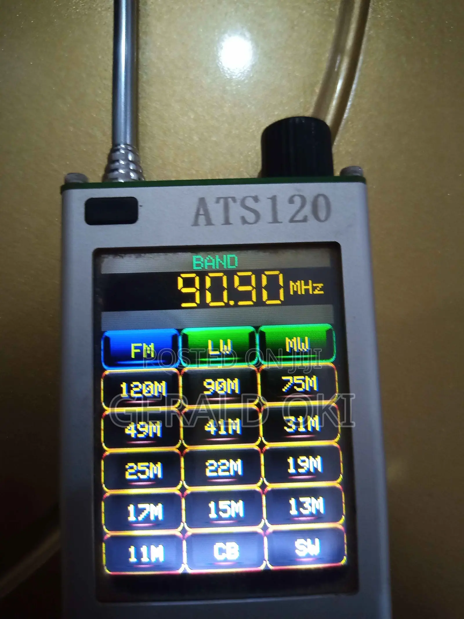 ATS-120 Is a Compact, All-Band DSP Radio Receiver